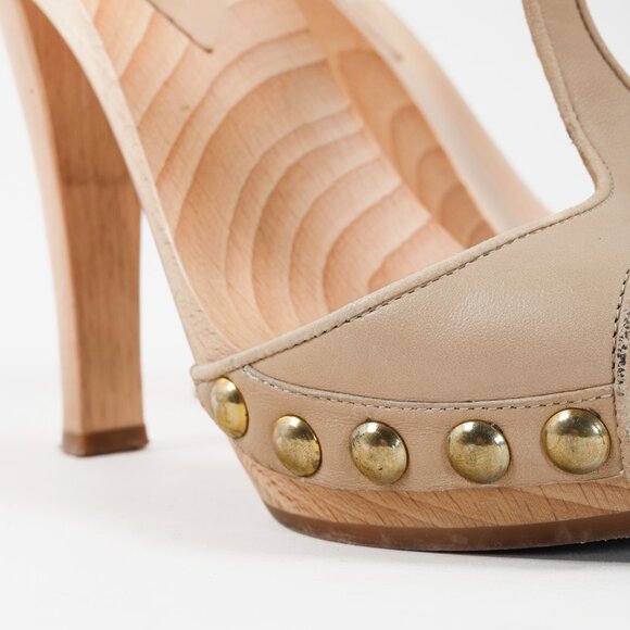 Manolo Blahnik Beige T-Strap Wood Studded Accents Sandal Heels - Picture 7 of 10